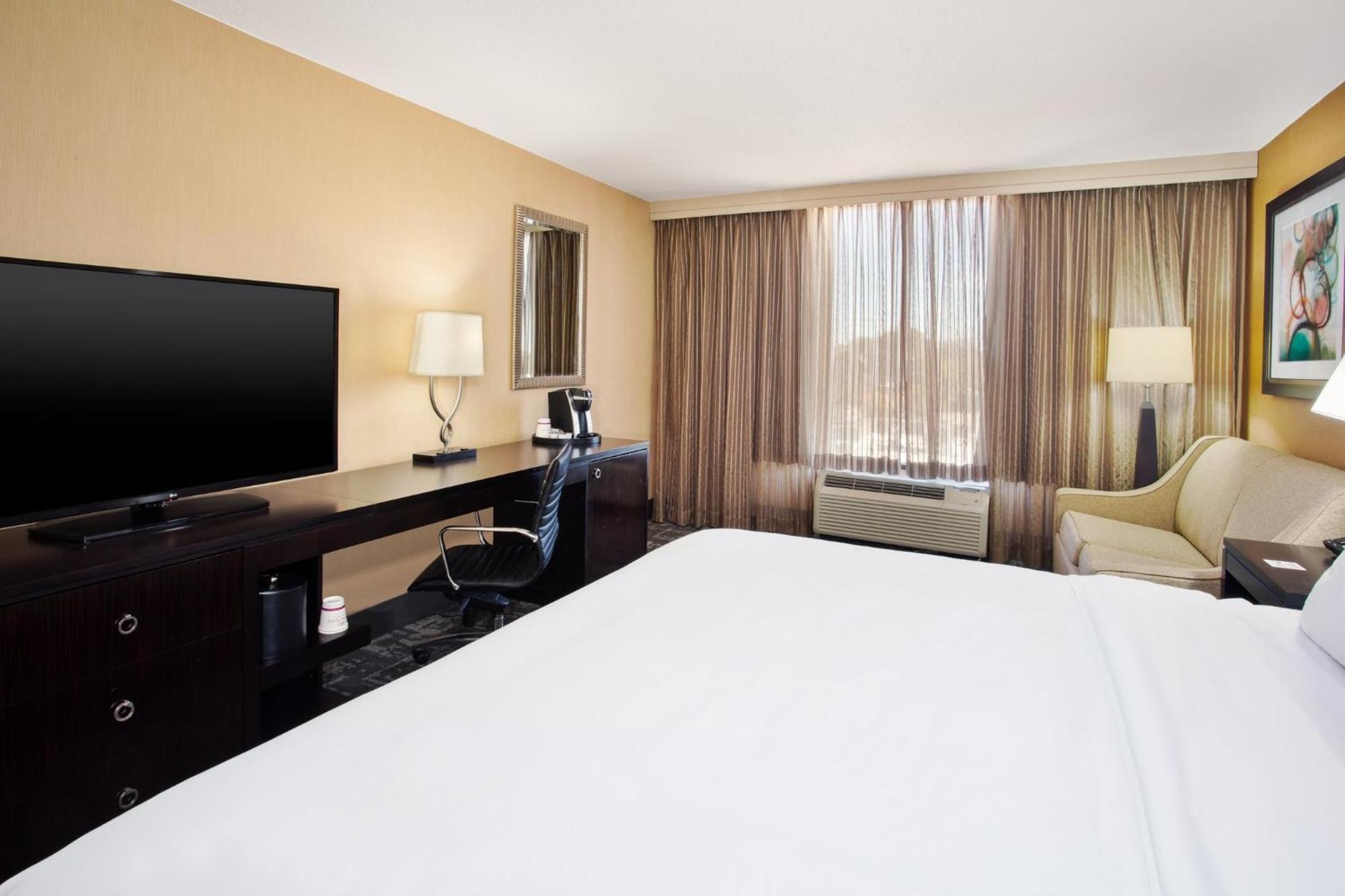 Crowne Plaza Greenville By Ihg Exteriér fotografie